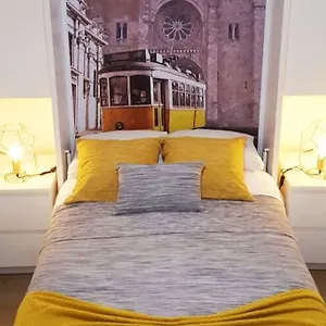 63 Historic Center , Lisbona Portogallo